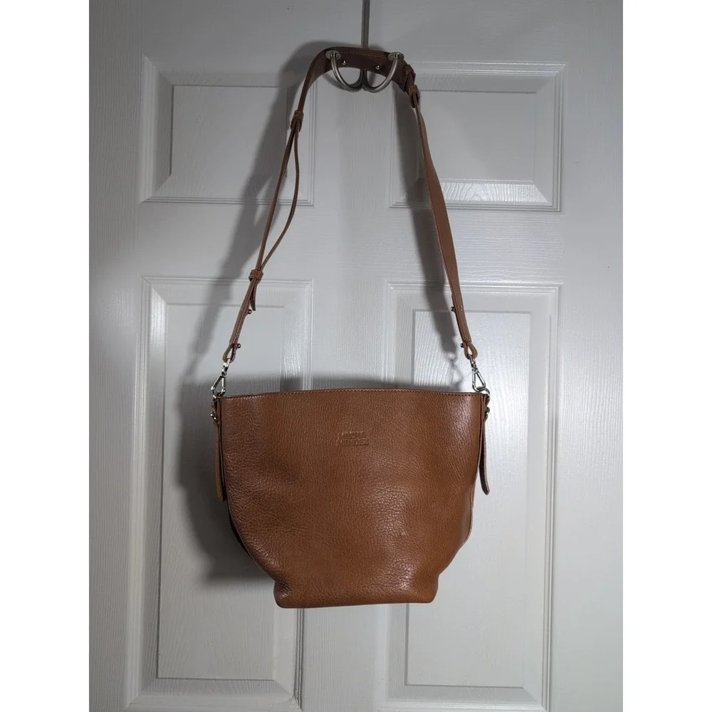 Mecha Mendez Leather Bucket Purse Bucket Bag ‎ Tan Hypnotic EUC